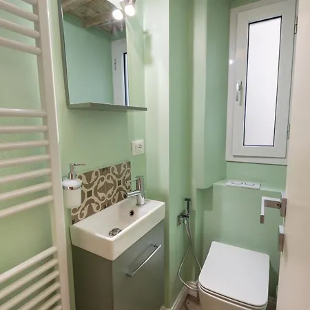 Geppi Premium Apartament *