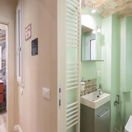 Geppi Premium Apartament *
